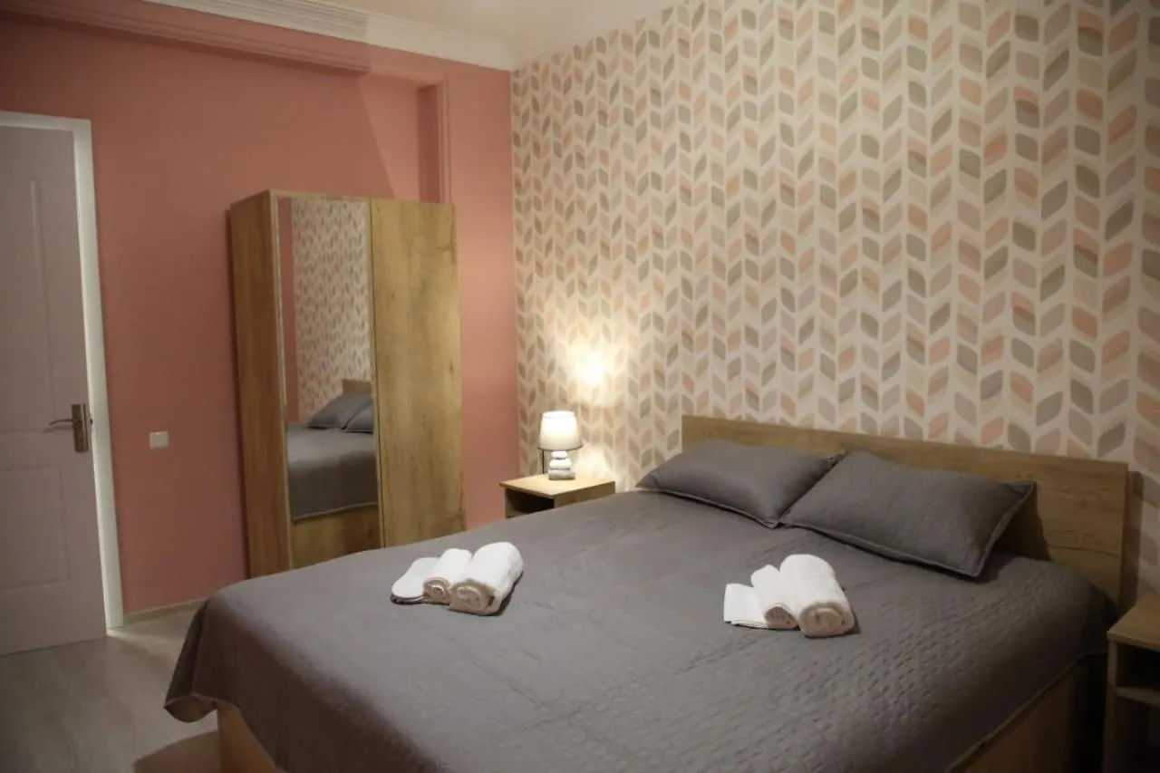 Eco Tbilisi Apartment 0*,